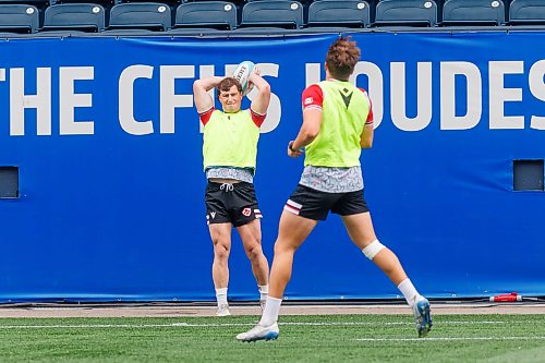 MIKE DEAL / FREE PRESS
Lockie Kratz prepares to toss the ball during practice.
Members of Canada’s Men's Rugby Team take part in the Captain's Run Friday morning at Princess Auto Stadium ahead of their World Rugby Nations Cup match against Zimbabwe on July 18th.
Reporter: Josh Frey-Sam
260717 - Friday, July 17, 2026.