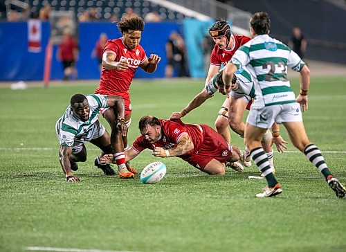 BROOK JONES/FREE PRESS
Canadian men’s national rugby union face No. 24 Zimbabwe In the third match of pool play in the inaugural World Rugby Nations Cup at Princess Auto Stadium in Winnipeg, Man., Saturday, July 18, 2026. Pictured: Team Canada Kyle Steeves (No. 18) reaches for the ball during second half action.