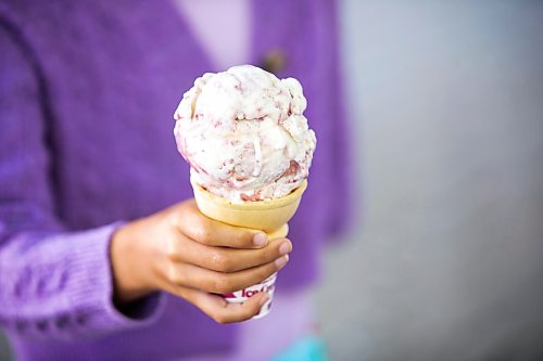 MIKAELA MACKENZIE / FREE PRESS
	
Raspberry lemon curd cheesecake ice cream at Neon Cone on Tuesday, July 21, 2026. 

For AV story.
Free Press 2026