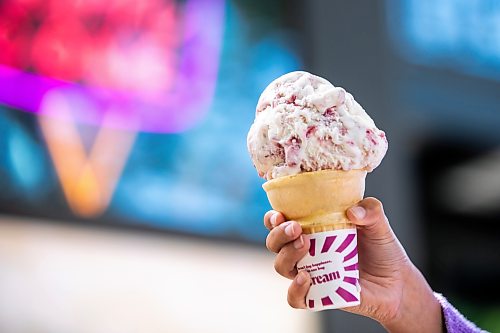 MIKAELA MACKENZIE / FREE PRESS
Raspberry lemon curd cheesecake ice cream at Neon Cone on Tuesday, July 21, 2026.
For AV story.
Free Press 2026