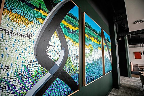 MIKAELA MACKENZIE / FREE PRESS
	
The Don Ritson painting at Sottobraccio, a new Italian restaurant in Osborne Village, on Wednesday, July 22, 2026. 

For Eva story.
Free Press 2026