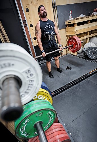 JOHN WOODS / FREE PRESS
Dan Cadger trains for the Strongman competition at the Gimli Icelandic Festival by lifting 635lbs at Iron Age Strength and Conditioning gym in the downtown Winnipeg Tuesday, June 30, 2026.
reporter: eva