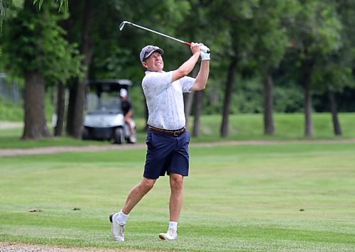 Todd Fanning hits an approach shot on the eighth hole during the second round of the Golf Manitoba men's amateur at St. Boniface Golf Club on Tuesday. (Thomas Friesen/The Brandon Sun)
