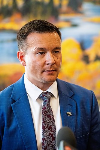 MIKAELA MACKENZIE / FREE PRESS
	
MLA Mike Moyes speaks to the media about safety upgrades planned for Sturgeon Falls on Tuesday, July 28, 2026.

For Tyler story.
Free Press 2026