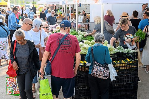 Mike Sudoma / Free Press
By 930am the St Norbert Farmers Market was already getting pretty busy with shoppers Saturday morning
July 25, 2026