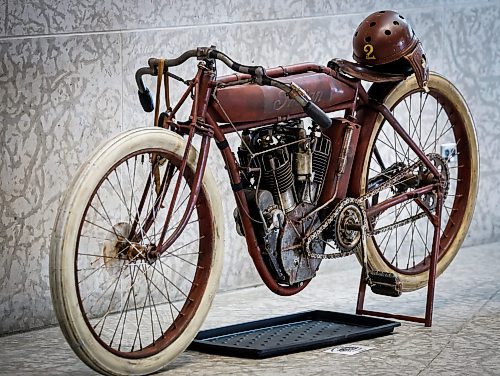 JOHN WOODS / FREE PRESS
A 1912 Indian is on display at Winnipeg Art Gallery (WAG), for a Motorcycle pop-up and MotoSocial at the WAG Tuesday, July 28, 2026.
reporter: tiago