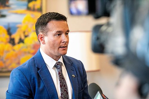 MIKAELA MACKENZIE / FREE PRESS
MLA Mike Moyes speaks to the media about safety upgrades planned for Sturgeon Falls on Tuesday, July 28, 2026.
For Tyler story.
Free Press 2026