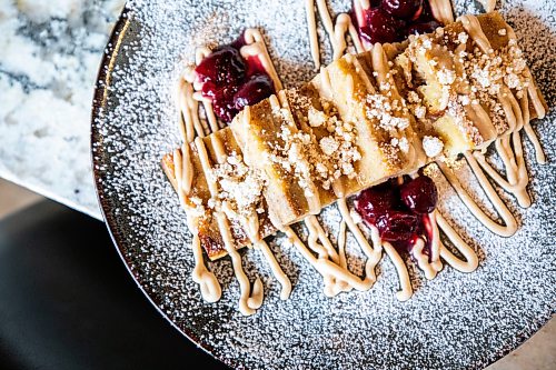 MIKAELA MACKENZIE / FREE PRESS
Banana bread French toast at Gather restaurant on Wednesday, May 27, 2026.
For AV story.
Free Press 2026