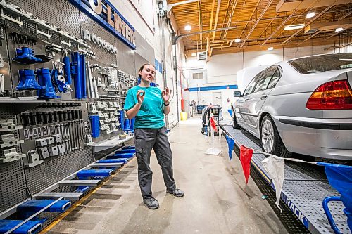 MIKAELA MACKENZIE / FREE PRESS
	
Cassandra Foy, final year collision, repair and refinishing program student, shows the car-o-liner that MPI donated to RRC Polytechճ collision repair and refinishing program on Thursday, July 30, 2026.

For Gabby story.
Free Press 2026