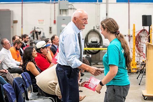 MIKAELA MACKENZIE / FREE PRESS
Lloyd Schreyer, RRC Polytech board chair, shakes hands with Cassandra Foy, final year collision, repair and refinishing program student, at an event celebrating MPIճ donations to RRC Polytechճ collision repair and refinishing program on Thursday, July 30, 2026.
For Gabby story.
Free Press 2026