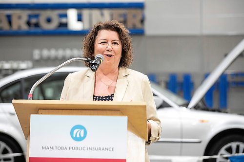 MIKAELA MACKENZIE / FREE PRESS
Carmen Nedohin, MPI board chair, speaks at an event celebrating MPIճ donations to RRC Polytechճ collision repair and refinishing program on Thursday, July 30, 2026.
For Gabby story.
Free Press 2026