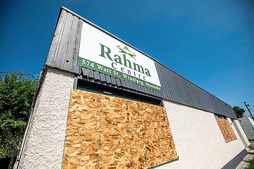 MIKAELA MACKENZIE / FREE PRESS
	
Boarded up broken windows at the Winnipeg Rahma Islamic Centre on Friday, July 31, 2026.

For Morgan story.
Free Press 2026