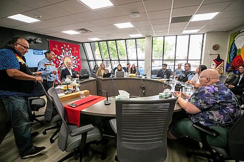 MIKAELA MACKENZIE / FREE PRESS
	
Court begins with smudging and ceremony at Ga naa na ga da waa ba dang, the Kenora Justice Centre,  on Wednesday, July 29, 2026.

For Dan story.
Free Press 2026
