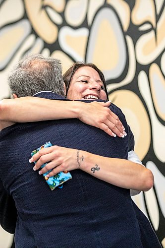 MIKAELA MACKENZIE / FREE PRESS
	
Sarah Cormier embraces justice David Gibson at her last court date at Ga naa na ga da waa ba dang, the Kenora Justice Centre,  on Wednesday, July 29, 2026.

For Dan story.
Free Press 2026