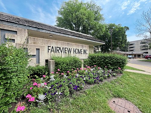 The western entrance of Fairview Home from the 13th Street sidewalk on Friday afternoon. (Matt Goerzen/The Brandon Sun)