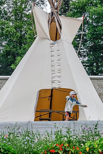 JOHN WOODS / FREE PRESS
Children play around a teepee as people take in the Treaty 1 Commemoration Day at Lower Fort Garry Monday, August 3, 2026. 

reporter: standup