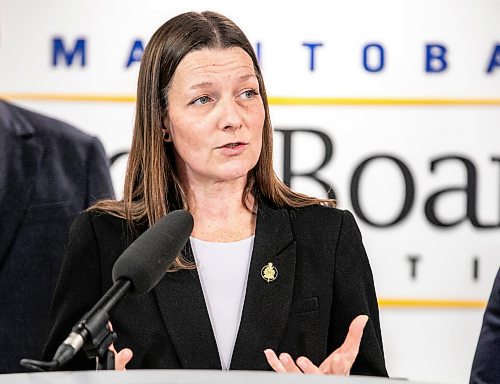 MIKAELA MACKENZIE / FREE PRESS

Education minister Tracy Schmidt speaks to the media about school safety on Monday, Dec. 1, 2025.

For Chris story.
Free Press 2025