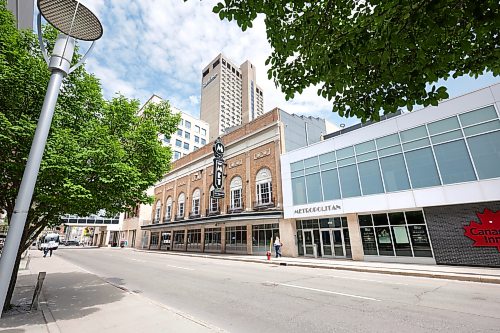 Ruth Bonneville / Free Press

Biz Downtown Buildings for sale

Photo od Metropolitan Entertainment Complex at 281 Donald.  

Story on  major buildings for sale - Radisson Hotel at 288 Portage Ave., Somerset Building at 294 - 304 Portage and Metropolitan Entertainment Complex at 281 Donald.  

See story by Gabby

Aug 5h,,  2026