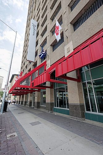 Ruth Bonneville / Free Press
Biz Downtown Buildings for sale
Photo of Radisson Hotel at 288 Portage Ave.
Story about major buildings for sale - Radisson Hotel at 288 Portage Ave., Somerset Building at 294 - 304 Portage and Metropolitan Entertainment Complex at 281 Donald.
See story by Gabby
Aug 5h,, 2026