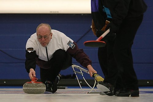 Legacy Brandon Sun CHRISTOPHER PIKE/BRANDON SUN Orest Meleschuk Manitoba's Credit Unions Masters Men's Championship at the Brandon Curling club in Brandon on Friday March 9, 2007.