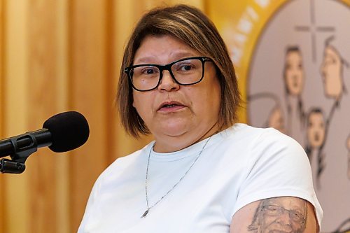 MIKE DEAL / FREE PRESS
Jackie Anderson, Executive Director, Ka Ni Kanicihk speaks during the press conference.
WPS Chief Gene Bowers discusses the results of June’s 10-day drug enforcement activities, and the next steps they will be taking in coordination with community and government partners, during a press conference that was held at Ma Mawi Wi Chi Itata Centre located at 445 King Street, Thursday morning.
Other speakers included David Bowman, Director of Organizational Development &amp; Support, WPS, Jackie Anderson, Executive Director, Ka Ni Kanicihk, and Mayor Scott Gillingham, City of Winnipeg.
Reporters: Chris Kitching and Joyanne Pursaga
260806 - Thursday, August 06, 2026.