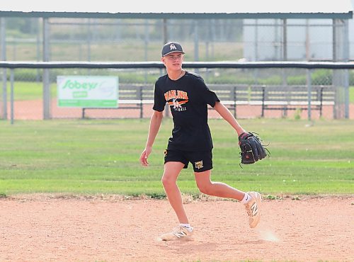 Nixon Boguski and the Brandon Marlins head to the 13U western Canadian baseball championship in Ile des Chênes on Friday. (Rowan McCarthy/The Brandon Sun)