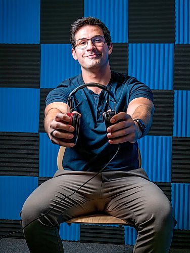 ROBERT LEE / FREE PRESS Founder and owner Armando Di Lello is photographed at his new hearing clinic, SimplyHear on Tuesday, August 11, 2026.
