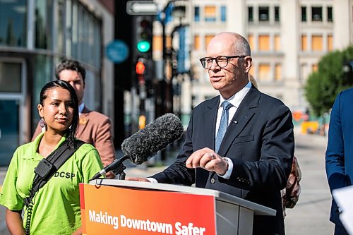 MIKAELA MACKENZIE / FREE PRESS
Mayor Scott Gillingham speaks at a press conference announcing new funding for downtown businesses on Tuesday, Aug. 11, 2026.
For Joyanne story.
Free Press 2026