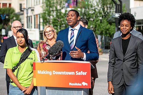 MIKAELA MACKENZIE / FREE PRESS
Business minister Jamie Moses announces new funding for downtown businesses on Tuesday, Aug. 11, 2026.
For Joyanne story.
Free Press 2026