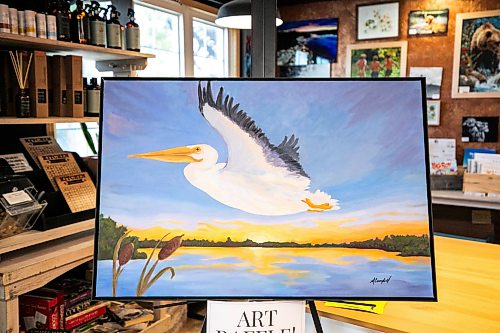 MIKAELA MACKENZIE / FREE PRESS
	
A local artistճ piece being raffled off to support the Beauhead Arts Festival at Pennyweight Market in Beausejour on Wednesday, Aug. 12, 2026.

For Eva story.
Free Press 2026