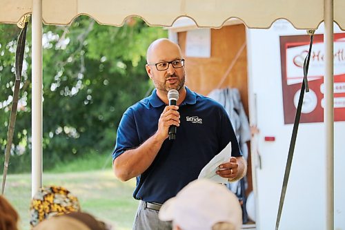 Stride Credit Union CEO Brent Budz speaking at the grand opening community barbecue to launch the new Carberry location of the financial institution.
(Rylee Gerrard/The Brandon Sun)