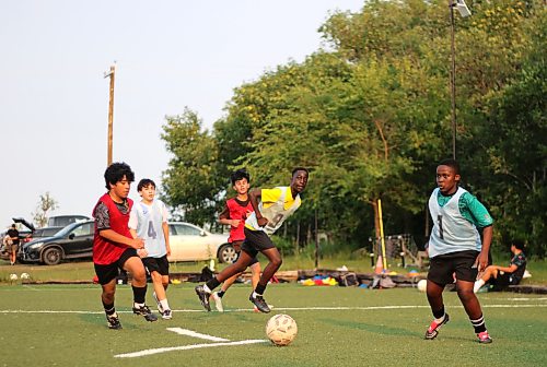 Westman FC under-13 boys practise at coach Taso Spiropolous's home field on Tuesday. The team is made up of athletes from myriad nationalities. (Thomas Friesen/The Brandon Sun)
