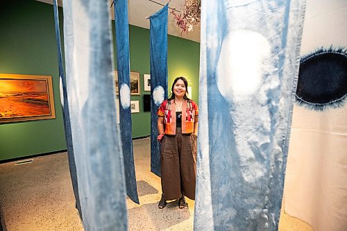 MIKAELA MACKENZIE / FREE PRESS
Artist Lourdes Still with her work in the new exhibition Terra Cognita/Incognita at the Winnipeg Art Gallery-Qaumajuq on Thursday, Aug. 13, 2026.
For Jen story.
Free Press 2026