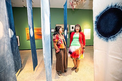 MIKAELA MACKENZIE / FREE PRESS
Artist Lourdes Still (left) and curator Riva Symko with Lourdesՠwork in the new exhibition Terra Cognita/Incognita at the Winnipeg Art Gallery-Qaumajuq on Thursday, Aug. 13, 2026.
For Jen story.
Free Press 2026