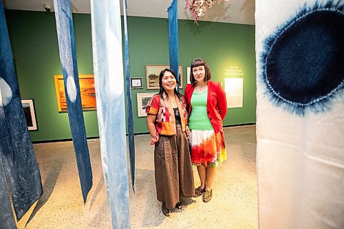 MIKAELA MACKENZIE / FREE PRESS
Artist Lourdes Still (left) and curator Riva Symko with Lourdesՠwork in the new exhibition Terra Cognita/Incognita at the Winnipeg Art Gallery-Qaumajuq on Thursday, Aug. 13, 2026.
For Jen story.
Free Press 2026