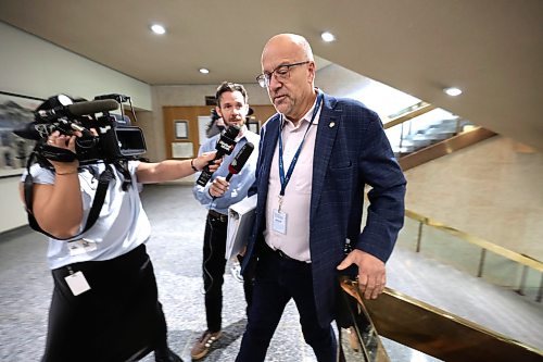 Ruth Bonneville / Free Press
Local Wyatt
Councillor Russ Wyatt tries to evade reporters as he walks into City Hall 1 hour late Thursday.
See story
Aug 13th,, 2026