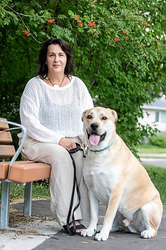 MIKAELA MACKENZIE / FREE PRESS
Tara Miller and her dog, Corbi, on Thursday, Aug. 13, 2026. Miller has had to make some difficult decisions regarding Corbi’s vet care, and animal shelters say rising vet bills are forcing more people to surrender their pets.
For Tiago story.
Free Press 2026