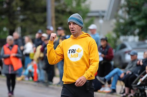 Triathlon Manitoba executive director Jared Spier lends a hand at the Riding Mountain Triathlon on Saturday. (Perry Bergson/The Brandon Sun)
Aug. 15, 2026