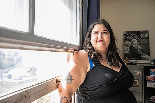 MIKAELA MACKENZIE / FREE PRESS
Daniela Smith-Fernandez, new company manager at Manitoba Association of Playwrights, in their Exchange Distric office on Monday, Aug. 17, 2026.
For Conrad story.
Free Press 2026