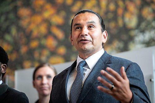 MIKAELA MACKENZIE / FREE PRESS
Premier Wab Kinew speaks at Seven Oaks Hospital on Tuesday, Aug. 18, 2026.
For Carol/Morgan story.
Free Press 2026