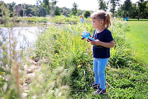 18082026
Ella Guimond fishes from the bank of Plum Creek in Souris, Manitoba on Tuesday while on a family trip from Winnipeg.
(Tim Smith/The Brandon Sun)