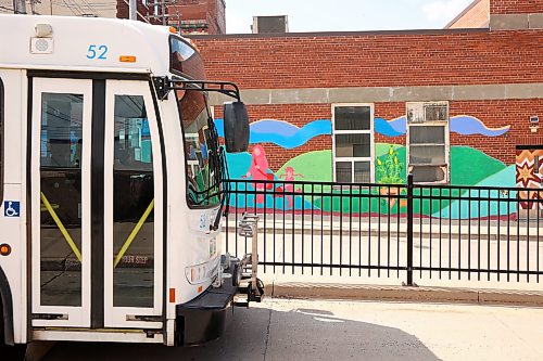 18082026
A Brandon Transit bus passes by a colourful mural at the Brandon Transit Downtown Terminal on Tuesday.
(Tim Smith/The Brandon Sun)
