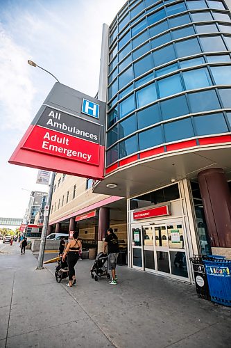 MIKAELA MACKENZIE / FREE PRESS
The Health Sciences Centre emergency department entrance on Wednesday, Aug. 19, 2026.
For — story.
Free Press 2026