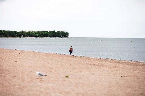 MIKAELA MACKENZIE / FREE PRESS
A classic Manitoba summer scene at Gimli Beach on Tuesday, June 25, 2024.
For summer slices story.