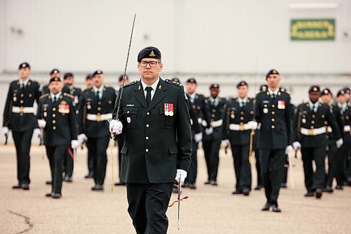 1st Regiment, Royal Canadian Horse Artillery commanding officer Lt.-Col. Patrick Knox stands in the parade square during the regiment's change of command ceremony at CFB Shilo on Thursday. Knox assumed command of 1RCHA during the ceremony. See story on Page A4. (Tim Smith/The Brandon Sun)