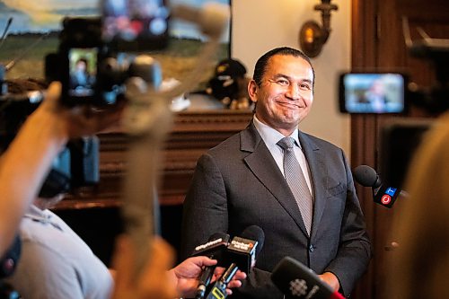 MIKAELA MACKENZIE / FREE PRESS
Premier Wab Kinew speaks to media in his office at the Manitoba legislature on Thursday, Aug. 20, 2026.
For Carol story.
Free Press 2026