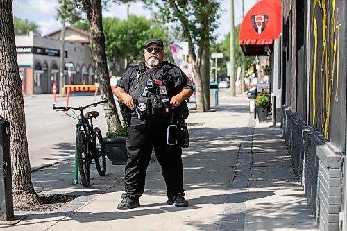 MIKAELA MACKENZIE / FREE PRESS
Michael Paille, executive director of the Sargent Business Community, on patrol on Sargent Avenue on Friday, Aug. 21, 2026.
For Ѡstory.
Free Press 2026