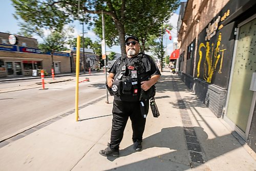 MIKAELA MACKENZIE / FREE PRESS
Michael Paille, executive director of the Sargent Business Community, on patrol on Sargent Avenue on Friday, Aug. 21, 2026.
For Ѡstory.
Free Press 2026