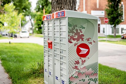 MIKAELA MACKENZIE / FREE PRESS
A community mailbox on Andrews Street near Atlantic Avenue on Friday, Aug. 21, 2026.
For Morgan story.
Free Press 2026