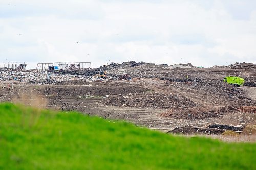 MIKE DEAL / WINNIPEG FREE PRESS
The Brady Road Resource Management Facility at 1777 Brady Road, Thursday afternoon.
220519 - Thursday, May 19, 2022.